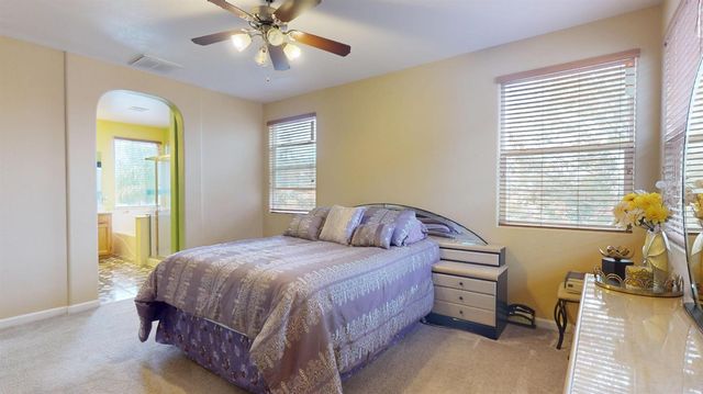 1055 San Jose Avenue, Madera, CA 93637