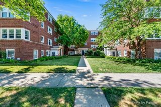 2729 W Berwyn Avenue 2, Chicago, IL 60625