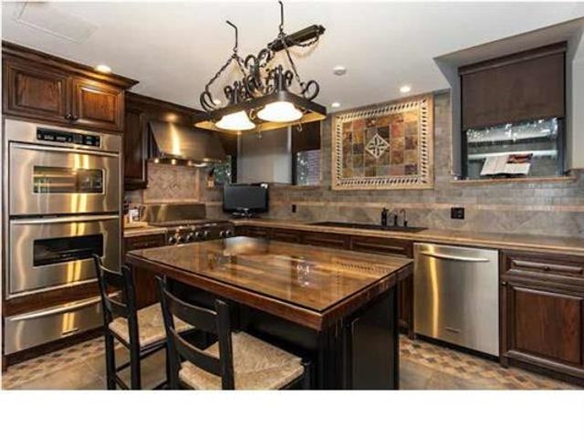 1116 E 1st Street, Wichita, KS 67214