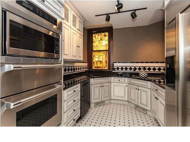 1116 E 1st Street, Wichita, KS 67214