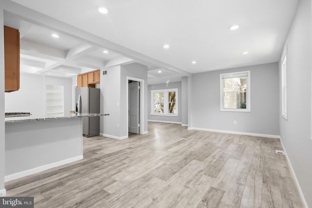 1205 QUINCY ST, Arlington, VA 22201