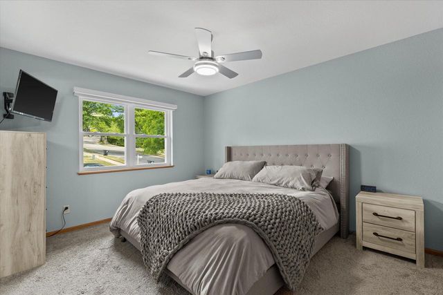 2400 Summit AVENUE, Waukesha, WI 53188