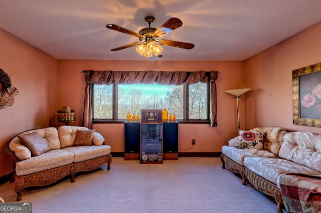 330 Scarlet Lane, Lakemont, GA 30552