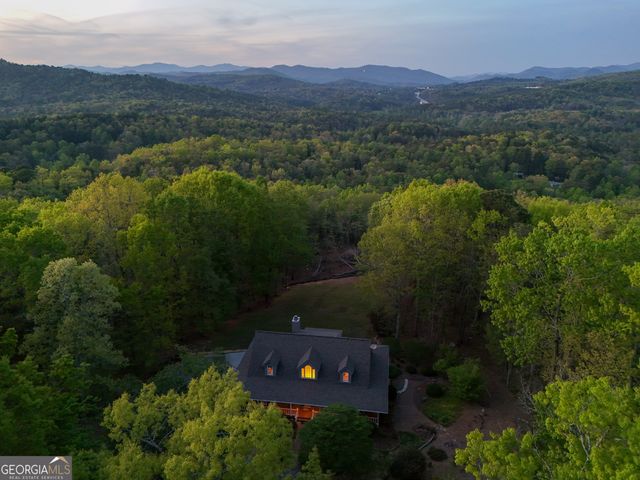 330 Scarlet Lane, Lakemont, GA 30552
