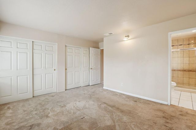 5 Seco Ct, Sacramento, CA 95823