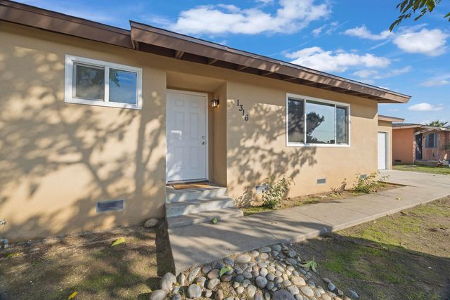 1316 S Spruce Street, Tulare, CA 93274