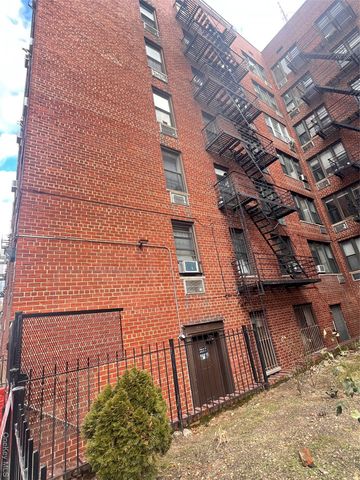 83-30 Vietor Avenue, Elmhurst, NY 11373