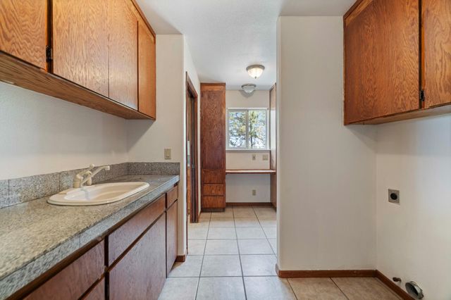 1974 Grouse Ridge Ct, Cool, CA 95614