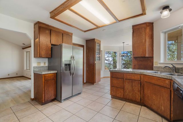 1974 Grouse Ridge Ct, Cool, CA 95614