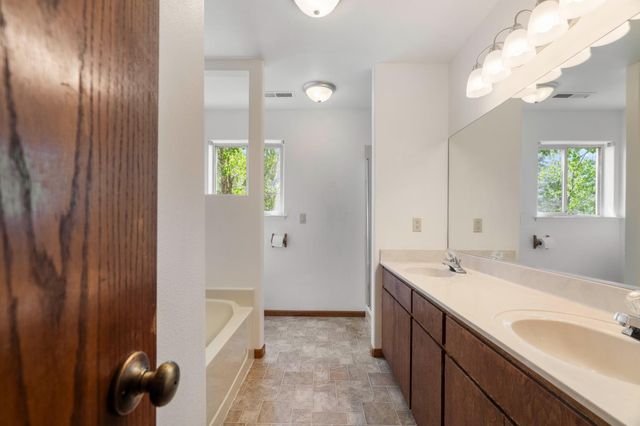 1974 Grouse Ridge Ct, Cool, CA 95614