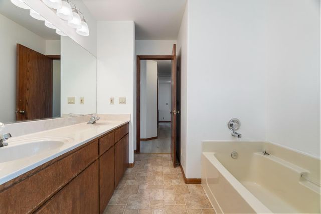 1974 Grouse Ridge Ct, Cool, CA 95614
