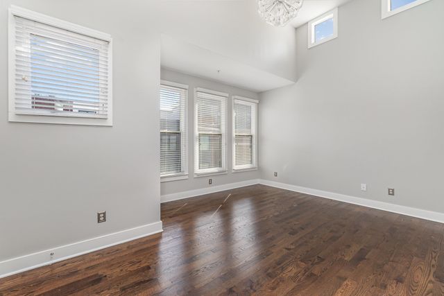 508 Madison St Apt 3, Nashville, TN 37208