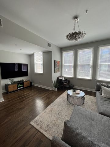 508 Madison St Apt 3, Nashville, TN 37208