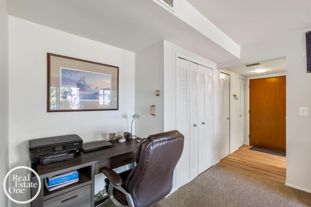 443 Riviera Drive, St Clair Shores, MI 48080