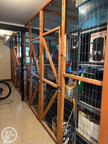 443 Riviera Drive, St Clair Shores, MI 48080