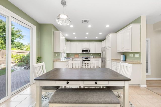 3509 Riojo Way, Rancho Cordova, CA 95670