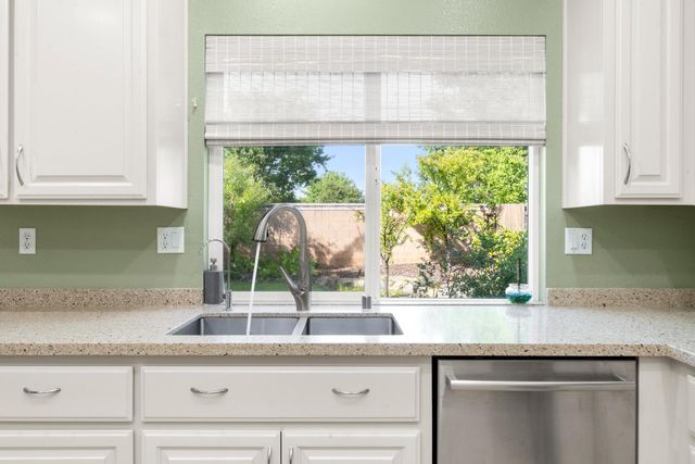 3509 Riojo Way, Rancho Cordova, CA 95670
