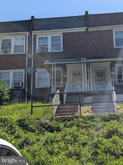 945 ELLICOTT DRWY, Baltimore, MD 21216