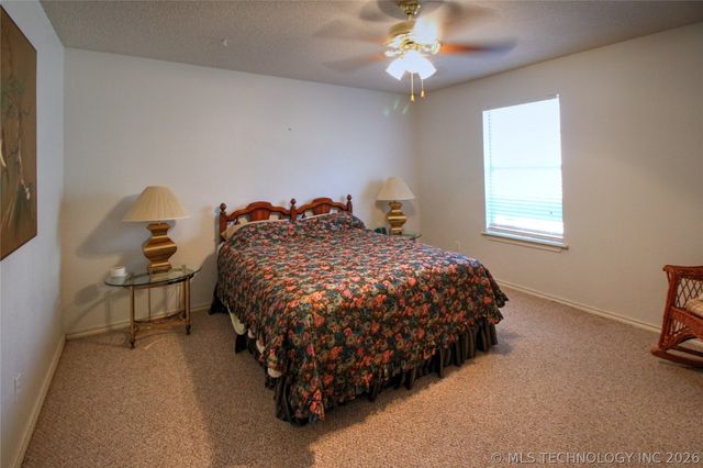 6786 Red Oak, Kingston, OK 73439