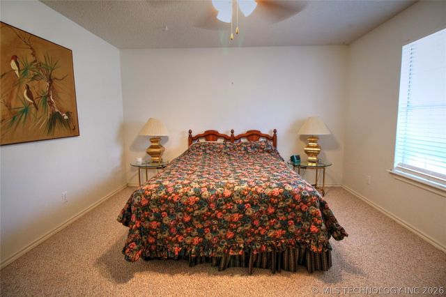 6786 Red Oak, Kingston, OK 73439