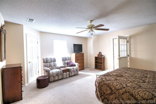 6786 Red Oak, Kingston, OK 73439