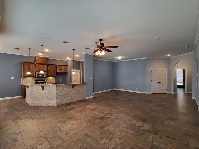 3826 Holland Dr, Corpus Christi, TX 78418