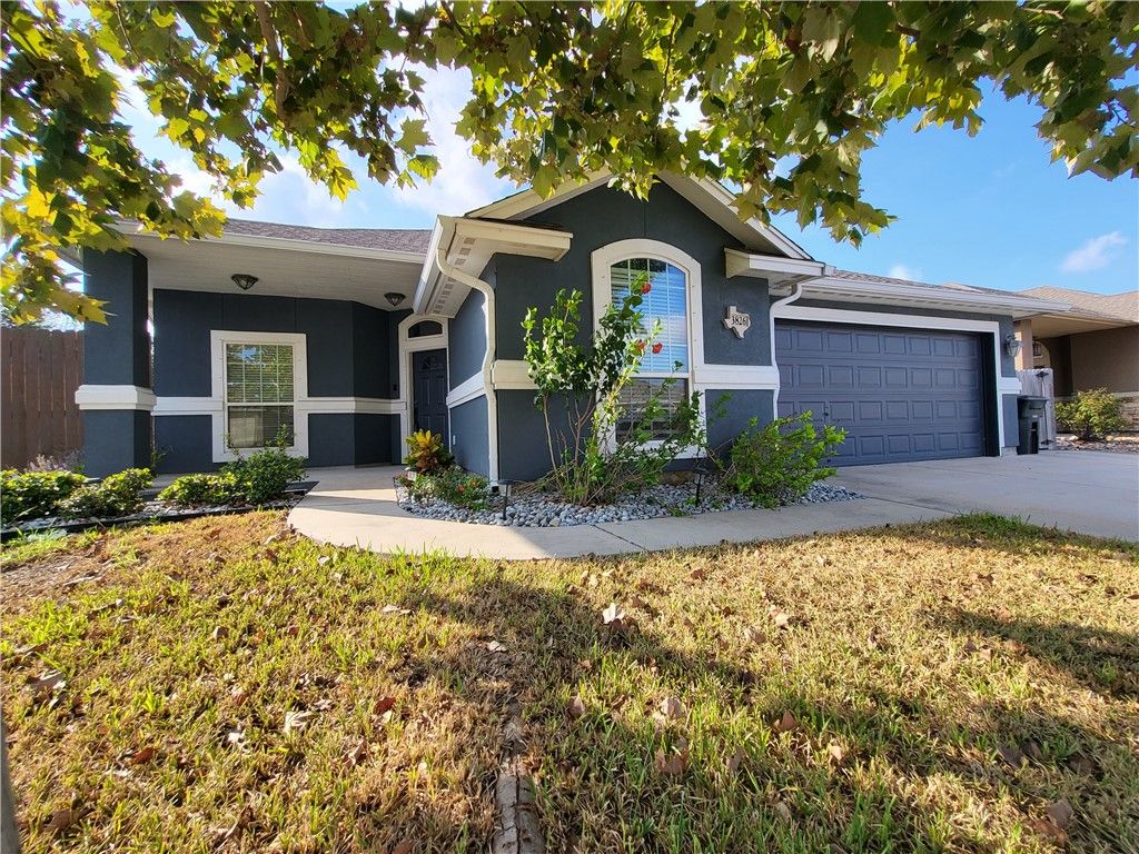3826 Holland Dr, Corpus Christi, TX 78418
