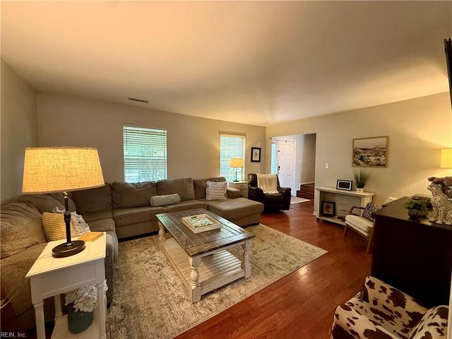 101 Emerald CT, Suffolk, VA 23434