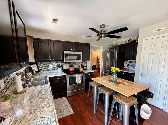 101 Emerald CT, Suffolk, VA 23434