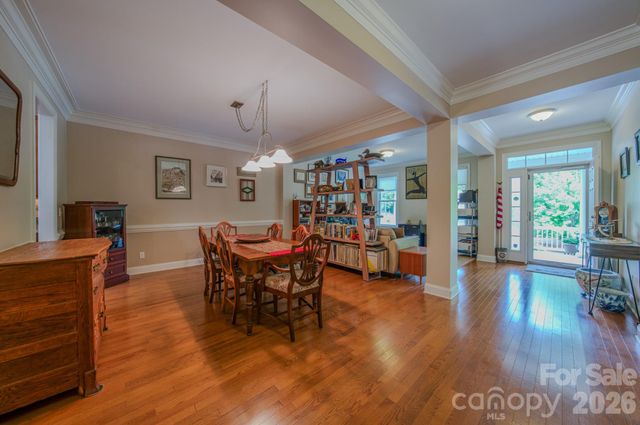 7 Magic Sam Court, Biltmore Lake, NC 28715