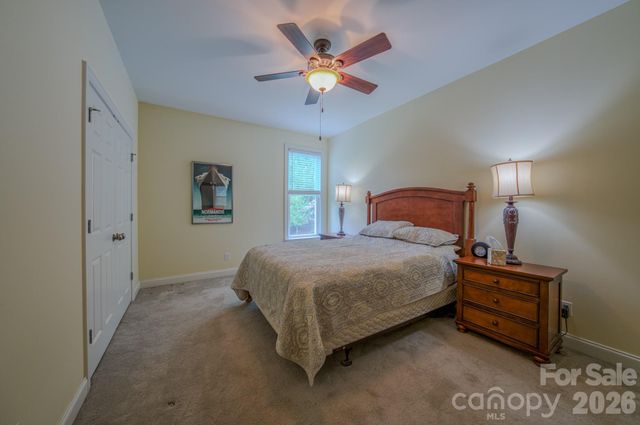 7 Magic Sam Court, Biltmore Lake, NC 28715