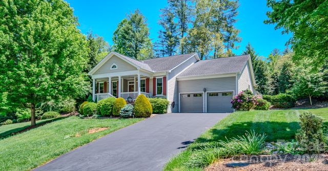 7 Magic Sam Court, Biltmore Lake, NC 28715