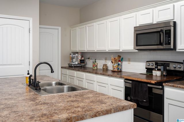 211 WALNUT STREET, Leeds, AL 35094