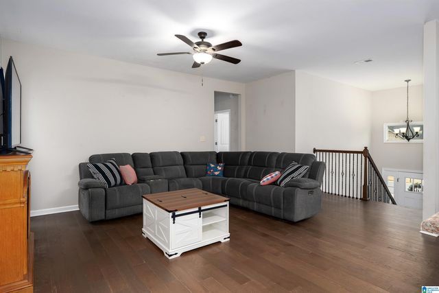 211 WALNUT STREET, Leeds, AL 35094