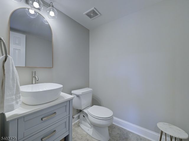 251 Gemini Drive 1C, Hillsborough Twp., NJ 08844