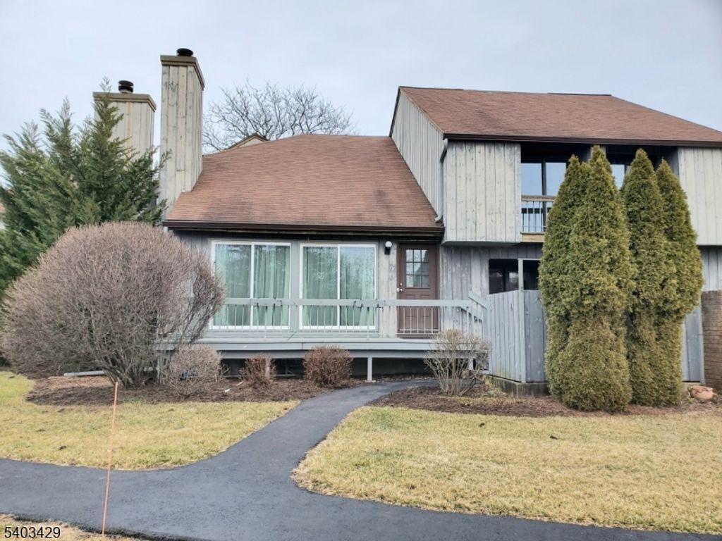 251 Gemini Drive 1C, Hillsborough Twp., NJ 08844