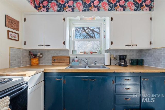 619 S Pine St., Nampa, ID 83686