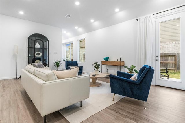 4277 Waterlily Spring Way, Porter, TX 77365