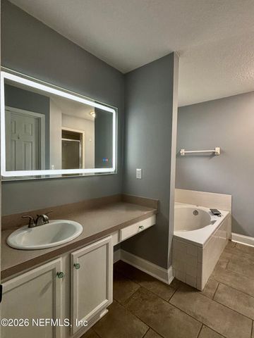 3018 HICKORY GLEN Drive, Orange Park, FL 32065