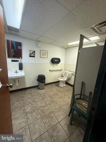 7362 FRANKFORD AVE, Philadelphia, PA 19136