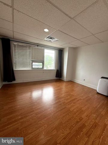 7362 FRANKFORD AVE, Philadelphia, PA 19136
