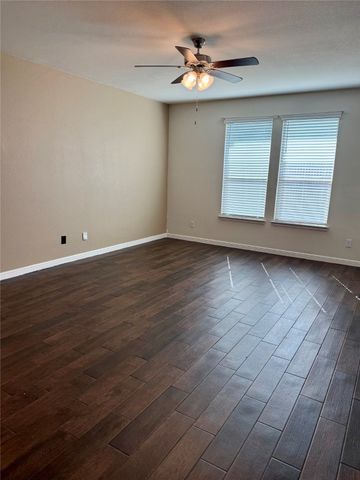 136 Wagon Mound, Waxahachie, TX 75167