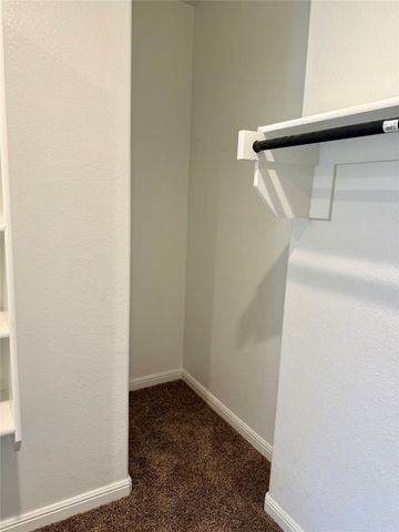 136 Wagon Mound, Waxahachie, TX 75167