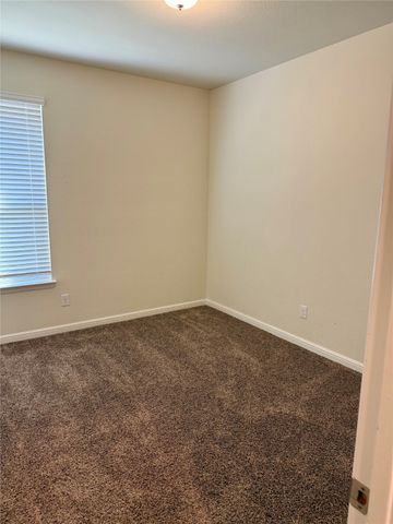 136 Wagon Mound, Waxahachie, TX 75167