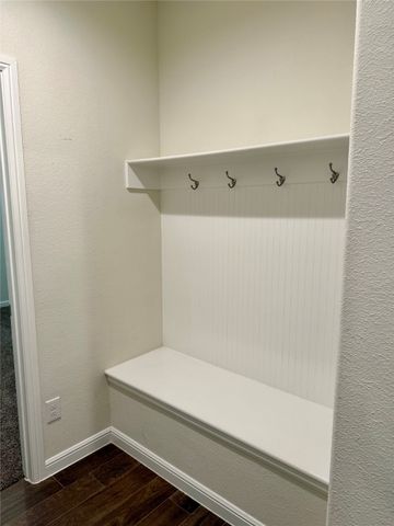 136 Wagon Mound, Waxahachie, TX 75167