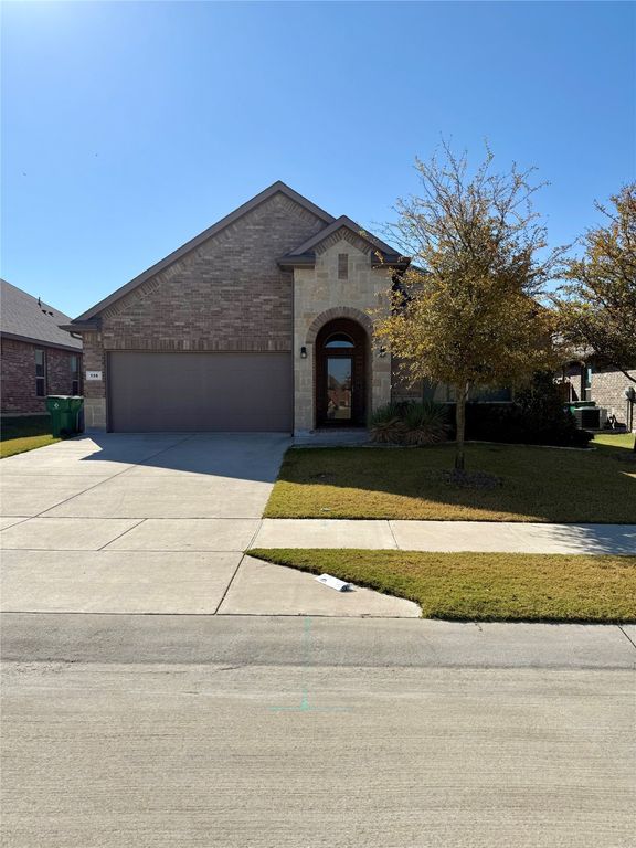 136 Wagon Mound, Waxahachie, TX 75167