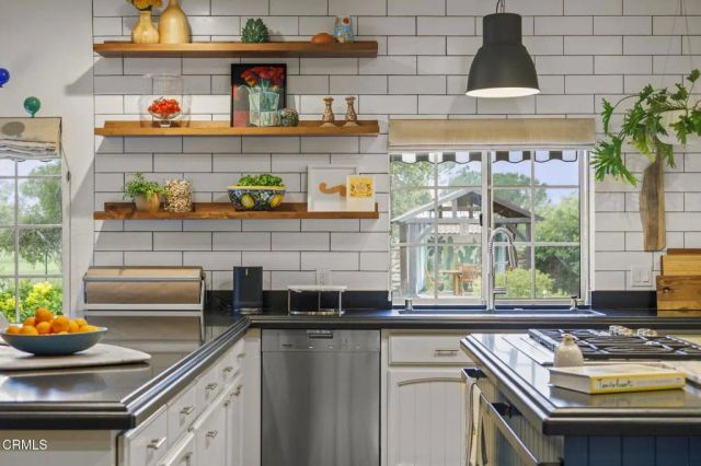 127 Fairway Lane, Ojai, CA 93023