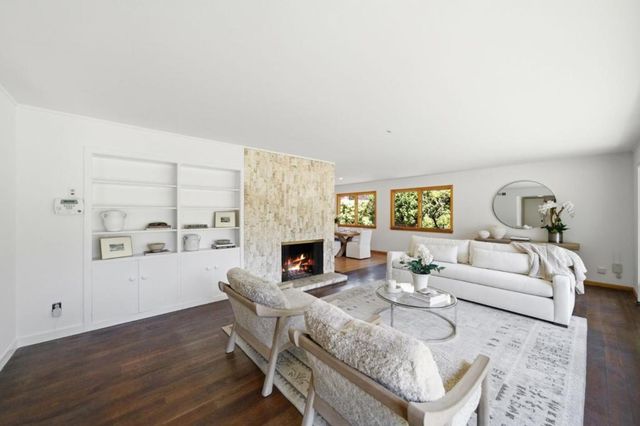 24285 Summerhill Avenue, Los Altos, CA 94024