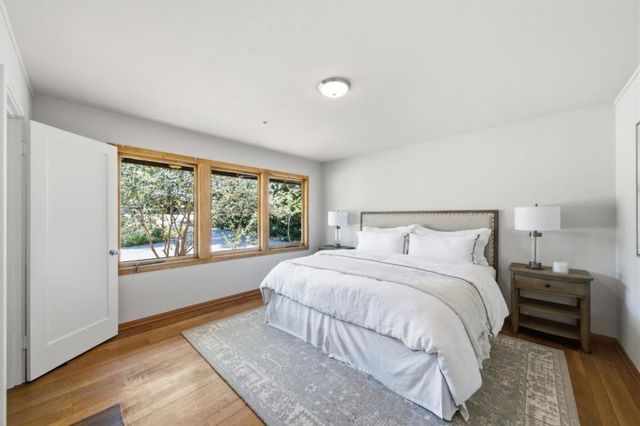 24285 Summerhill Avenue, Los Altos, CA 94024