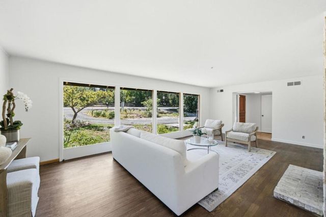24285 Summerhill Avenue, Los Altos, CA 94024
